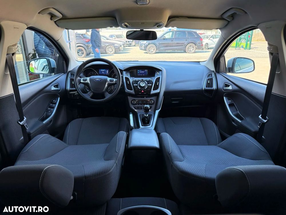 Ford Focus 2.0 TDCI DPF Titanium - 22