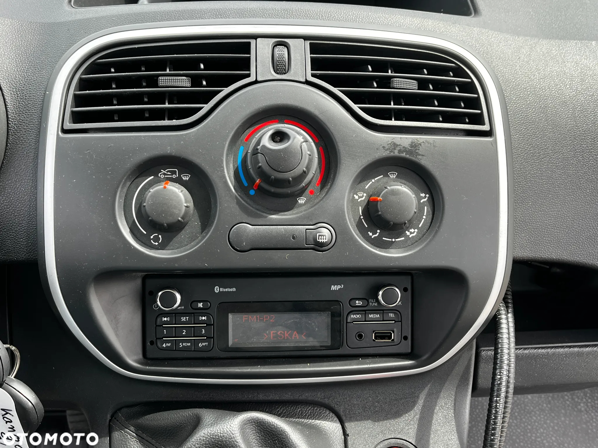 Renault Kangoo Maxi Van Furgon L2 - 24