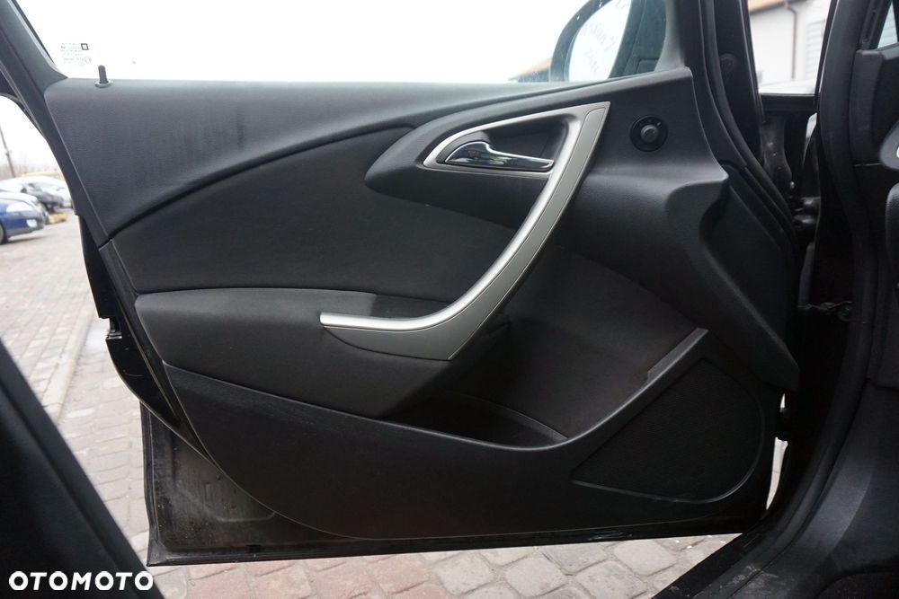 BOCZEK TAPICERKA DRZWI LEWY PRZÓD ASTRA IV J KOMBI  OPEL 2009-2015 - 1