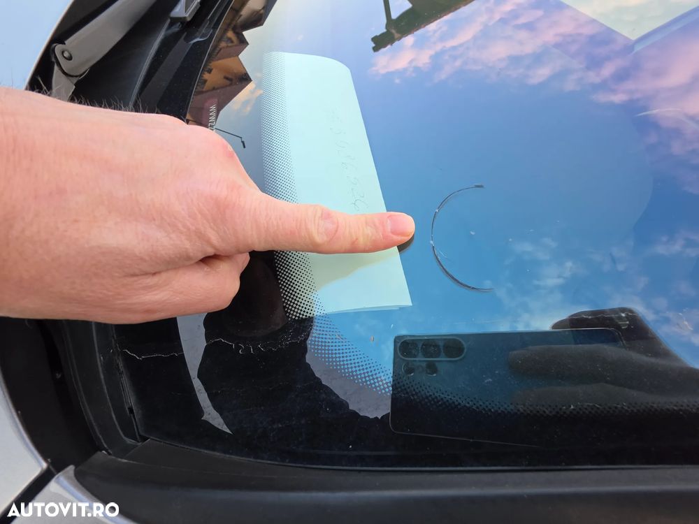 Volkswagen Passat 2.0 TDI SCR DSG 4Motion Elegance - 20