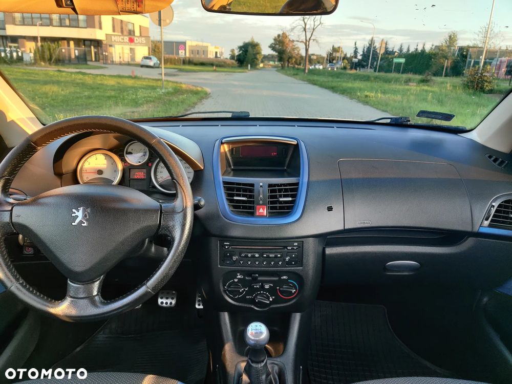 Peugeot 206 plus 75 - 10