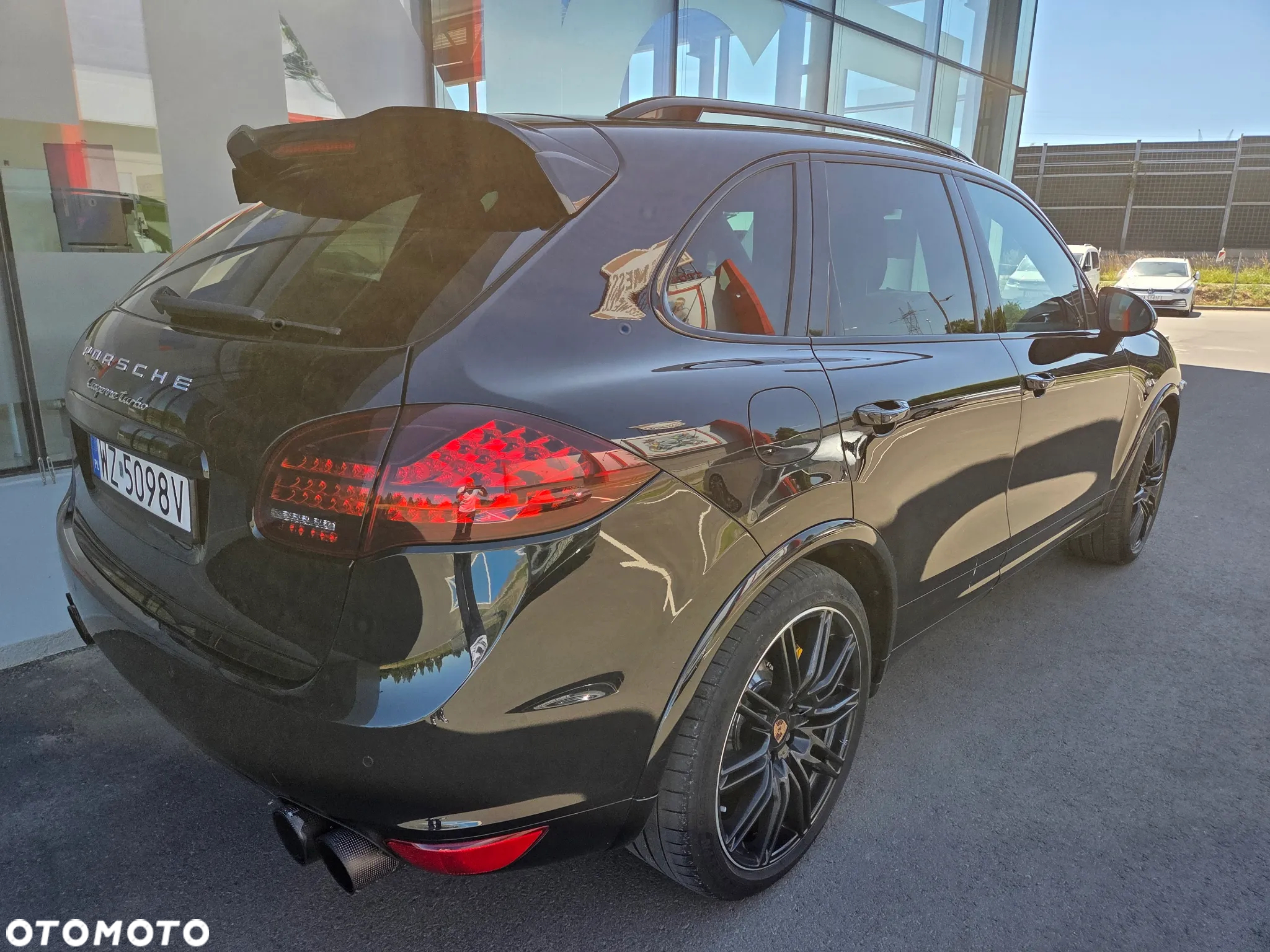 Porsche Cayenne Turbo - 9