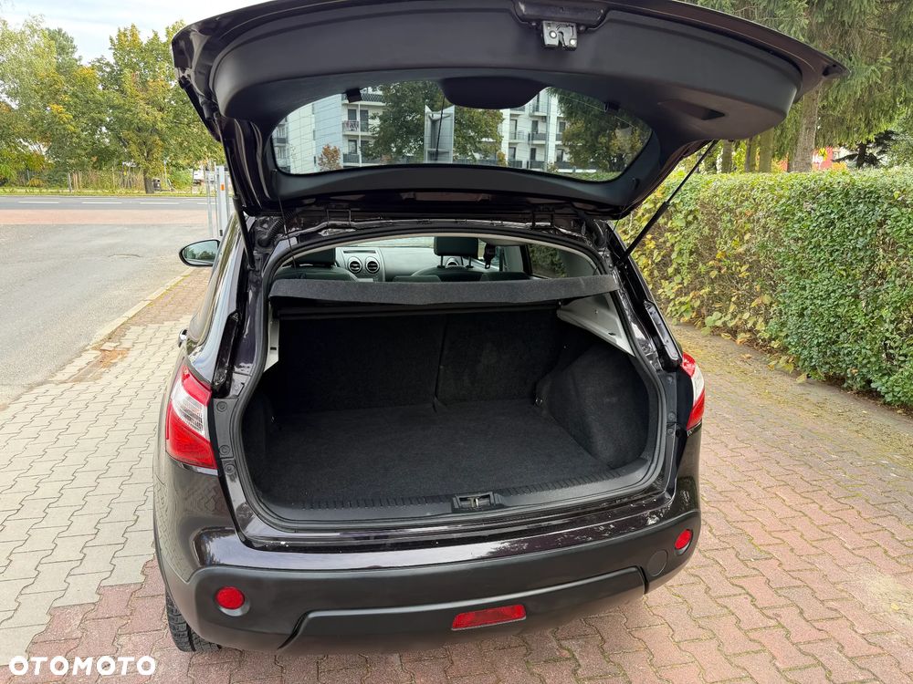 Nissan Qashqai - 26