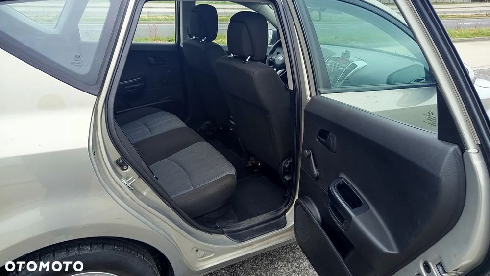 Kia Ceed 1.4 Comfort + - 21