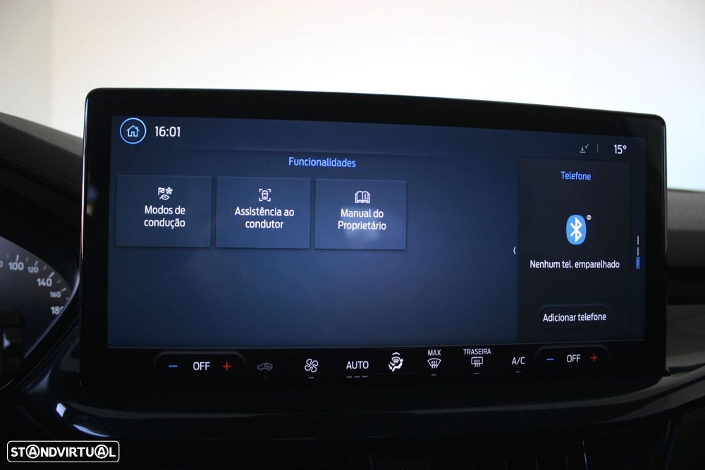 Ford Focus 1.0 EcoBoost MHEV ST-Line - 33