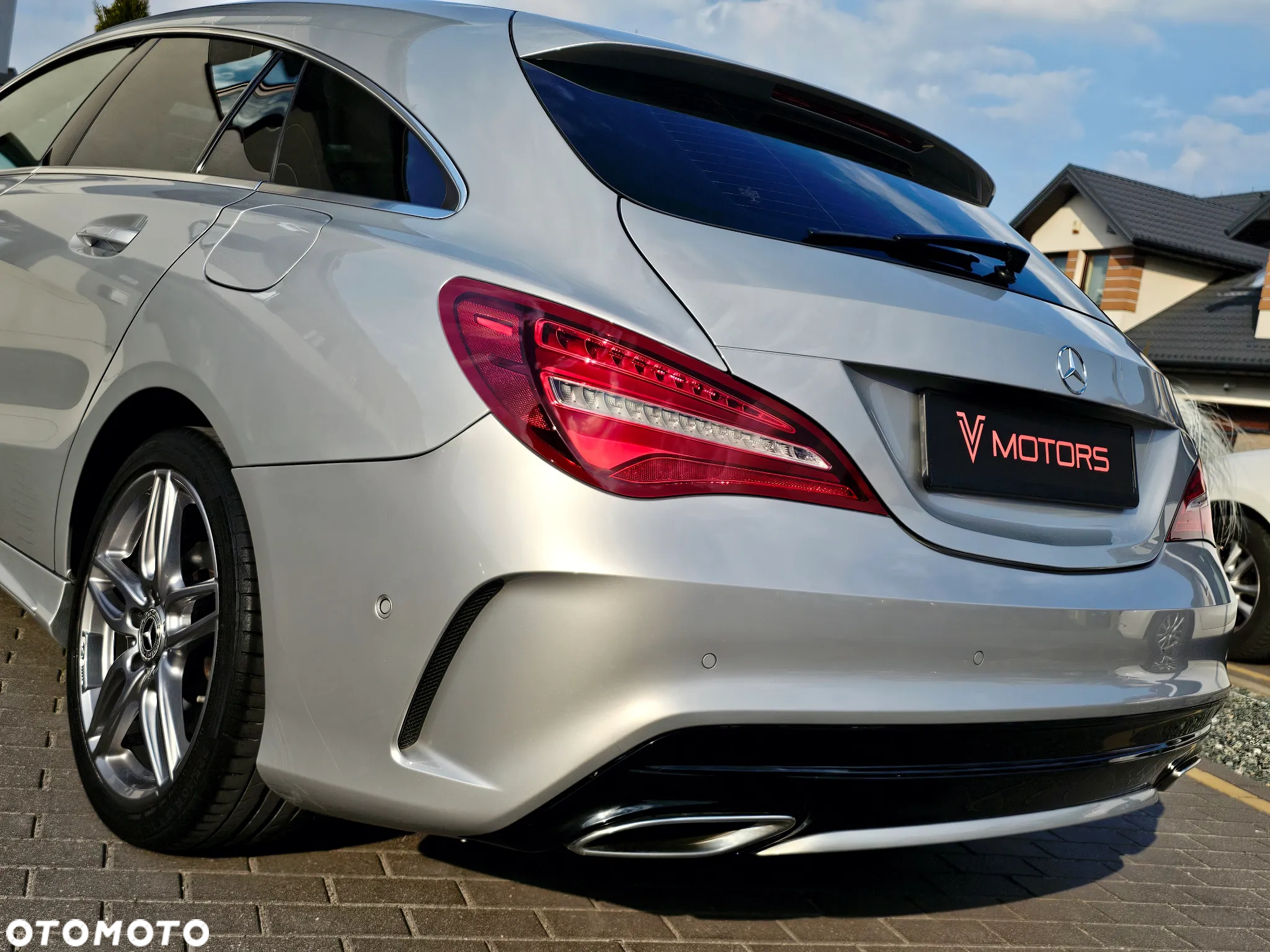 Mercedes-Benz CLA Shooting Brake 180 d 7G-DCT AMG Line - 34