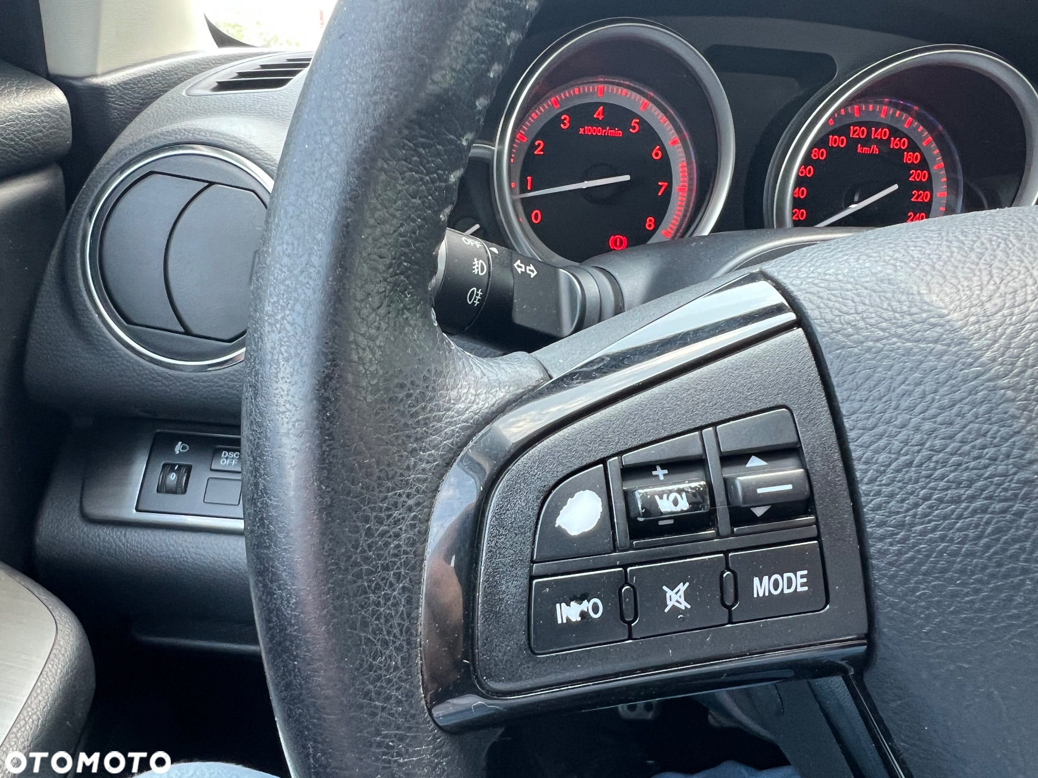 Mazda 6 2.0 Exclusive - 28