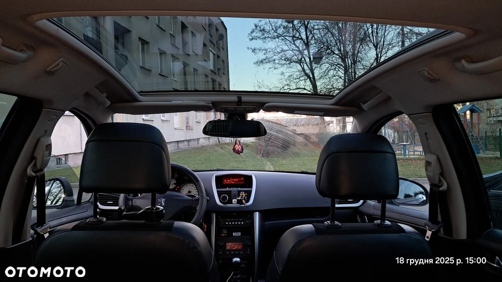 Peugeot 207 110 HDi FAP (Blue Lion) Business-Line - 12