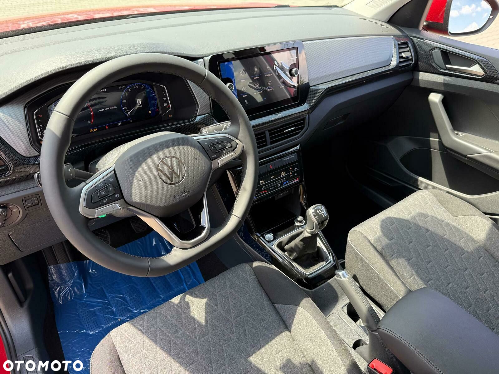 Volkswagen T-Cross - 10