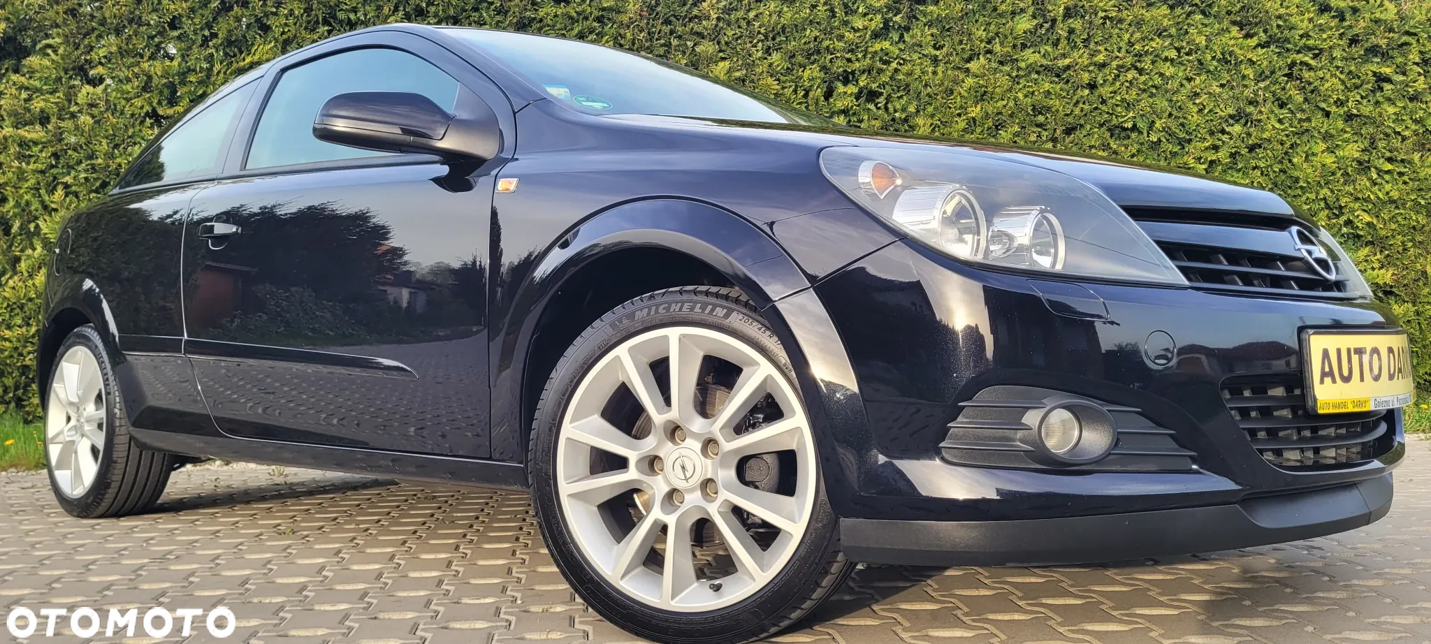 Opel Astra GTC 1.6 - 24