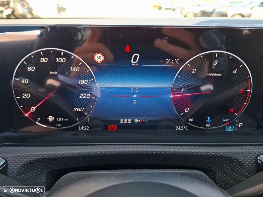 Mercedes-Benz A 180 Limousine - 17