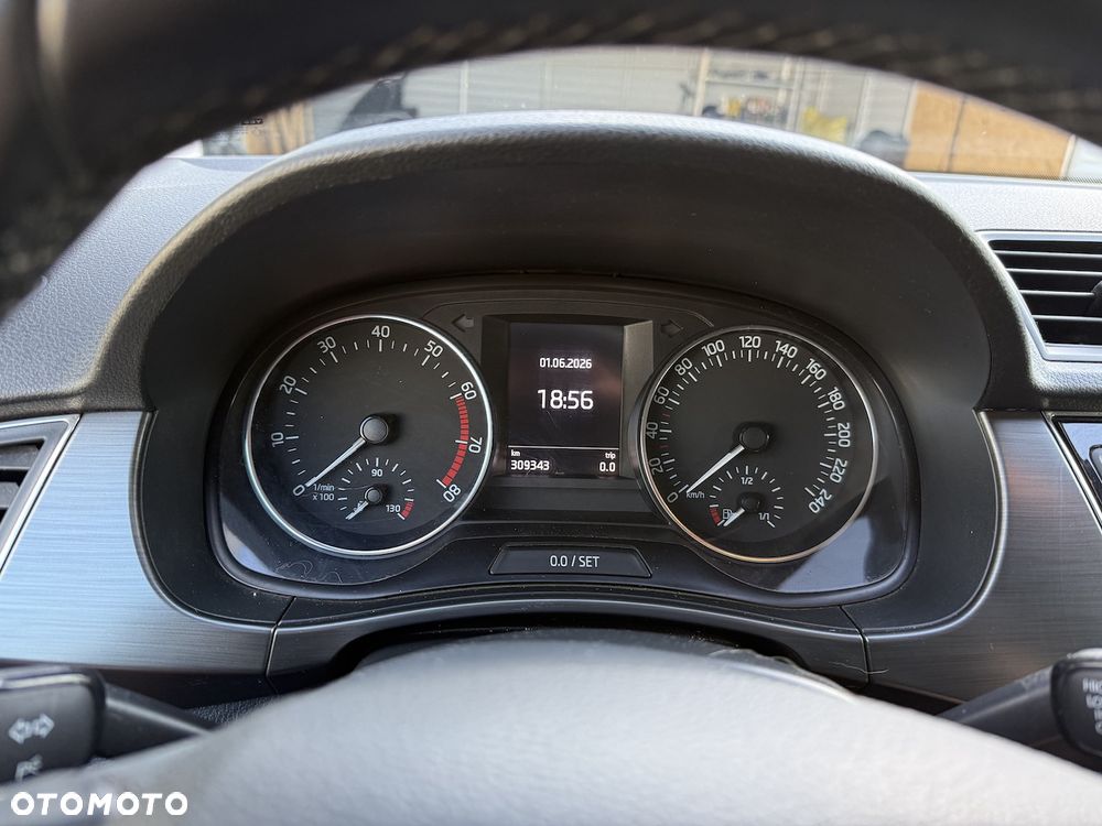 Skoda Fabia 1.2 TSI Style DSG - 6