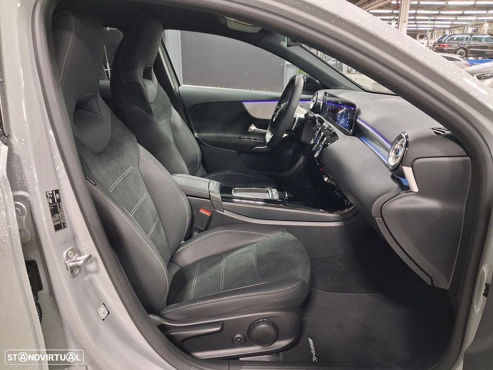 Mercedes-Benz A 180 - 13