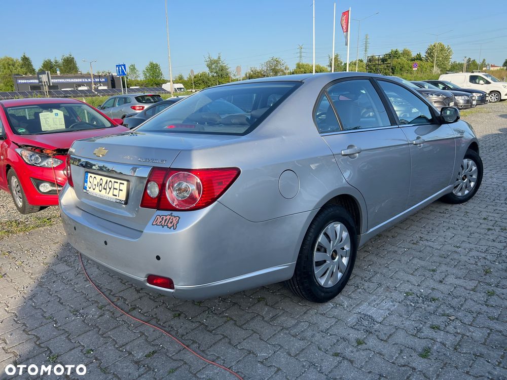 Chevrolet Epica 2.0 LS - 2