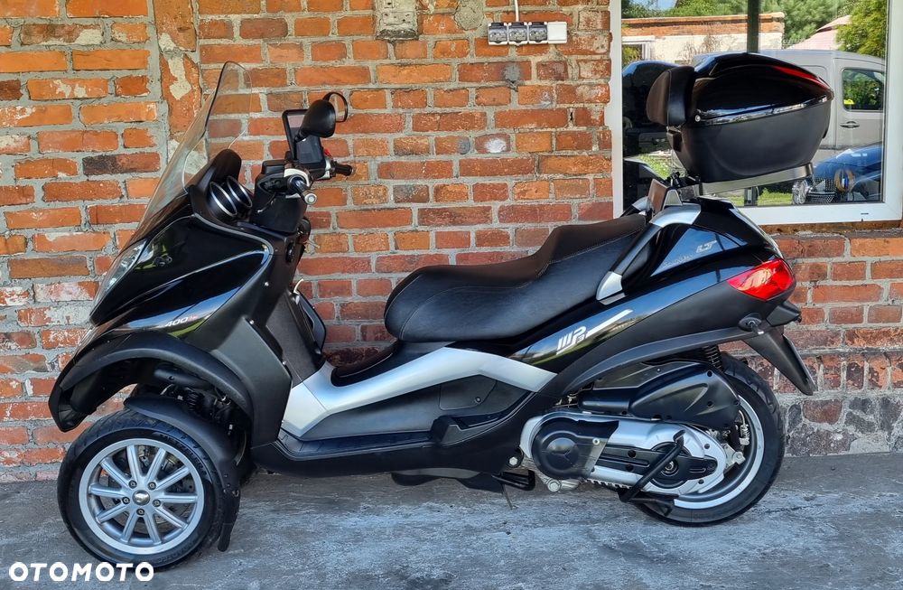 Piaggio MP-3 - 6