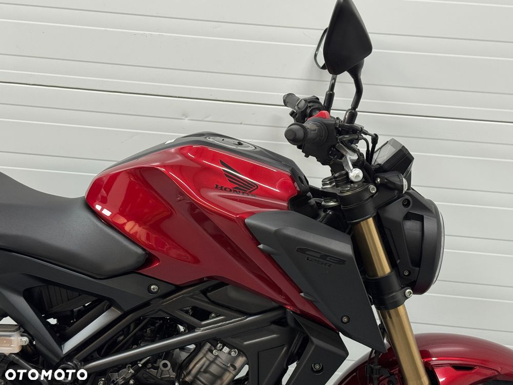Honda CB - 9
