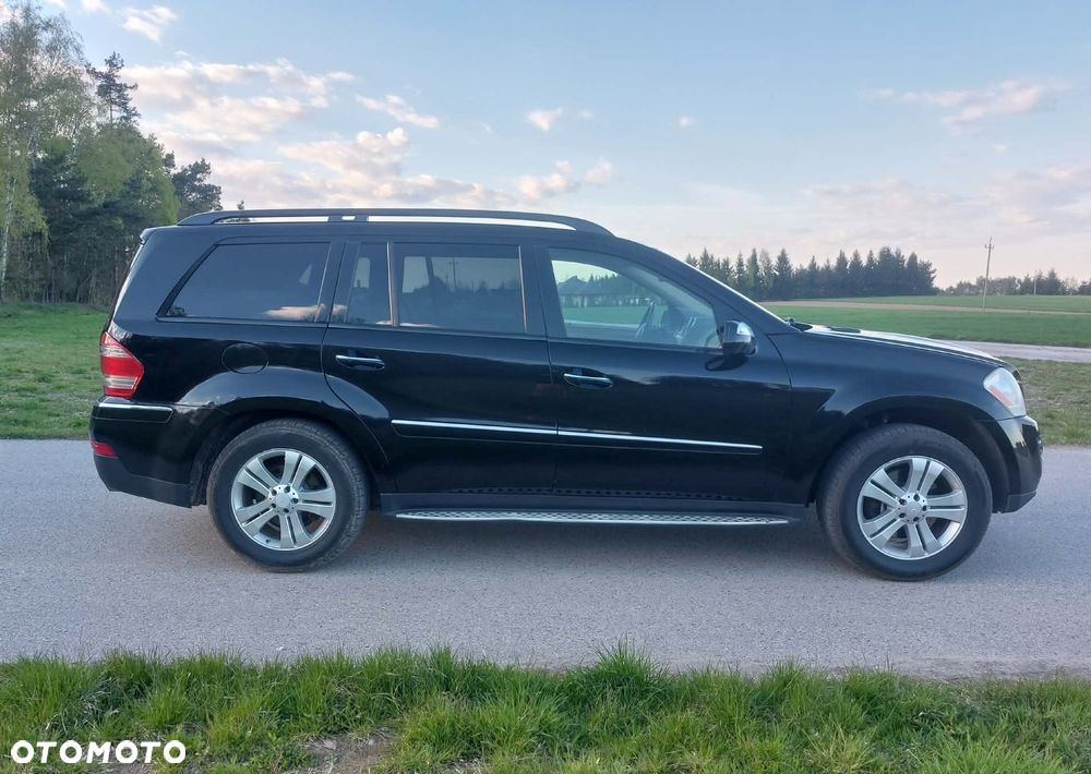 Mercedes-Benz GL - 4