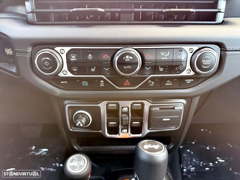 Jeep Wrangler Unlimited 2.0 TG 4xe Sahara - 19