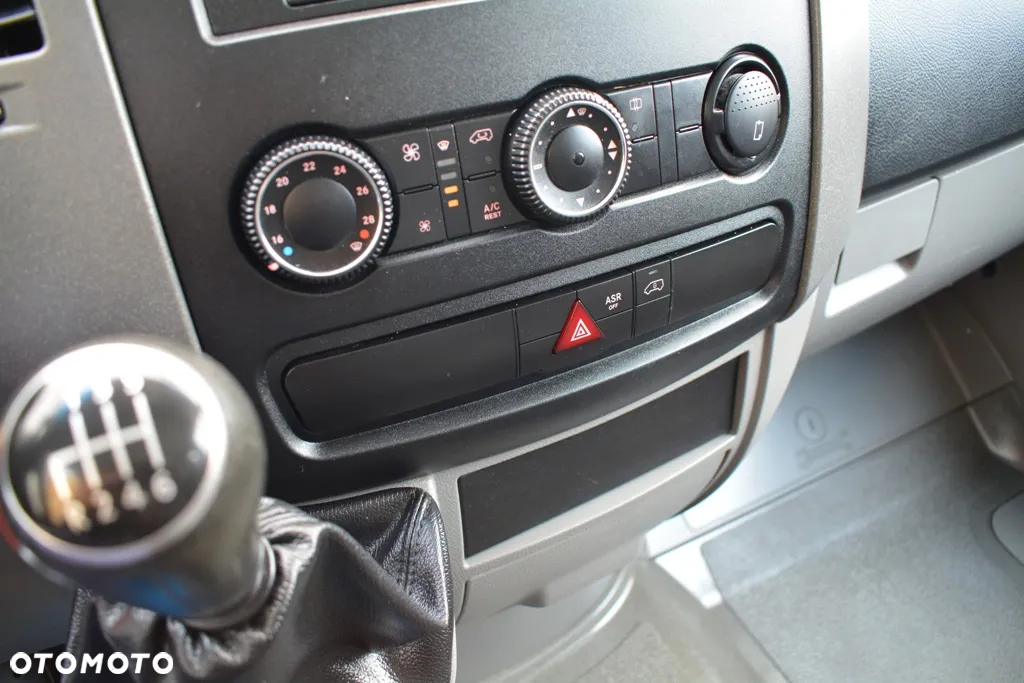 Volkswagen CRAFTER 35 DOKA - 17
