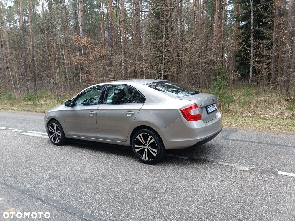 Skoda RAPID 1.2 TSI Active - 20