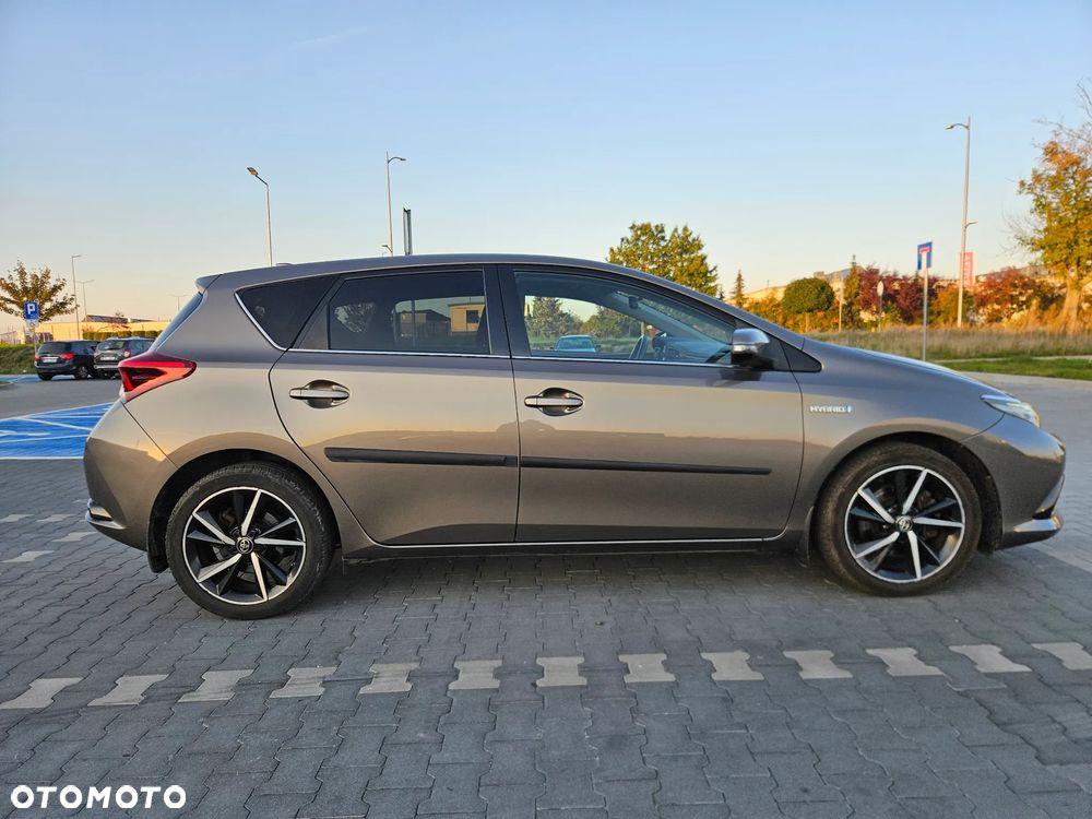 Toyota Auris 2017