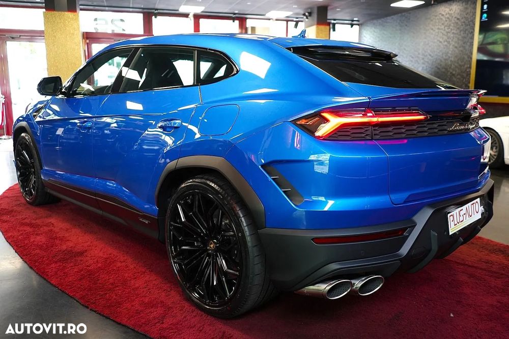 Lamborghini URUS - 7