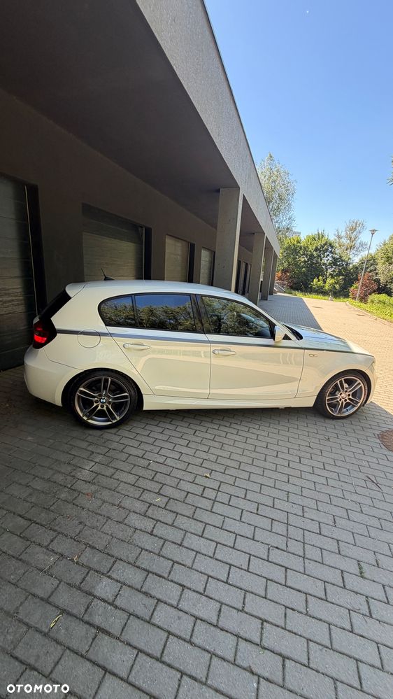 BMW Seria 1 - 12