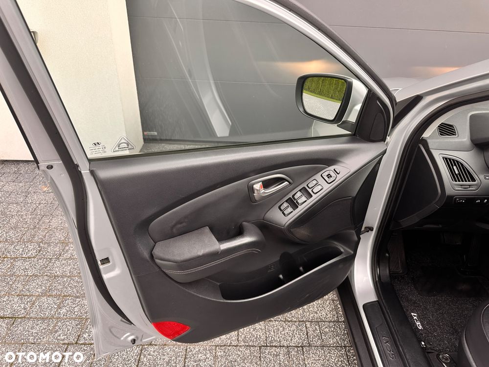 Hyundai ix35 2.0 Premium 2WD - 26