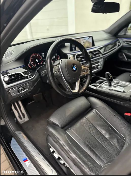 BMW Seria 7 750d xDrive - 13