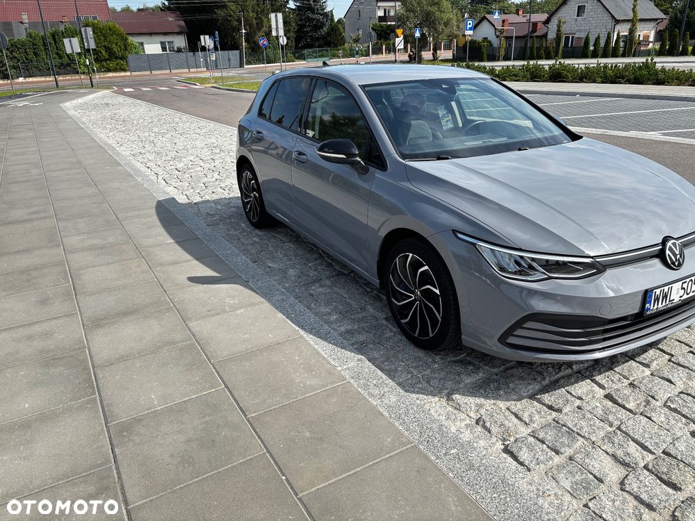 Volkswagen Golf 1.0 eTSI Life DSG - 3