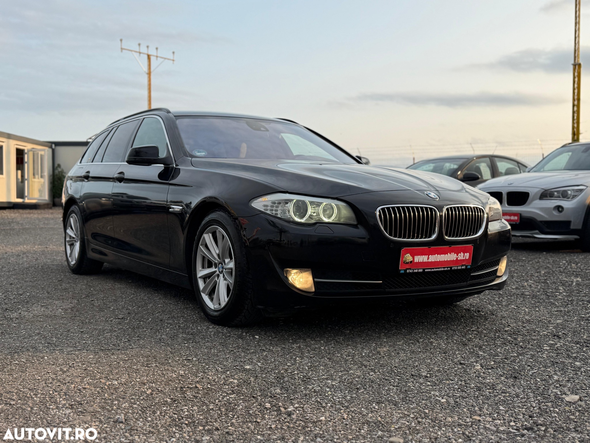 BMW Seria 5 525d Touring Sport-Aut. - 2