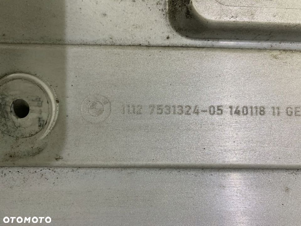 OSŁONA SILNIKA GÓRNA POKRYWA 7531324 BMW E60 E90 - 3