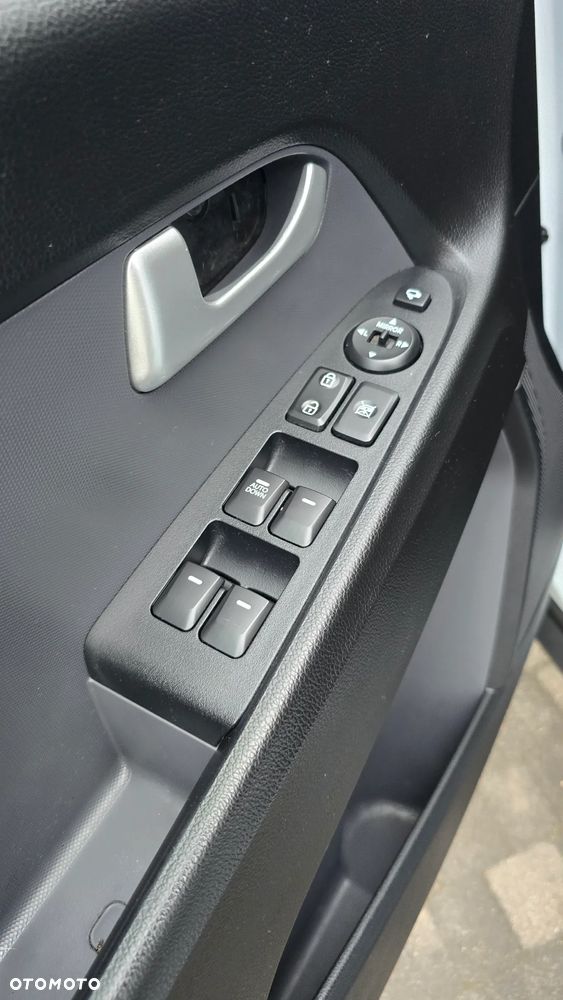 Kia Sportage 1.7 CRDI Business Line L 2WD - 8