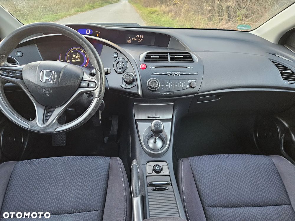 Honda Civic 1.4 i-VTEC Elegance - 18