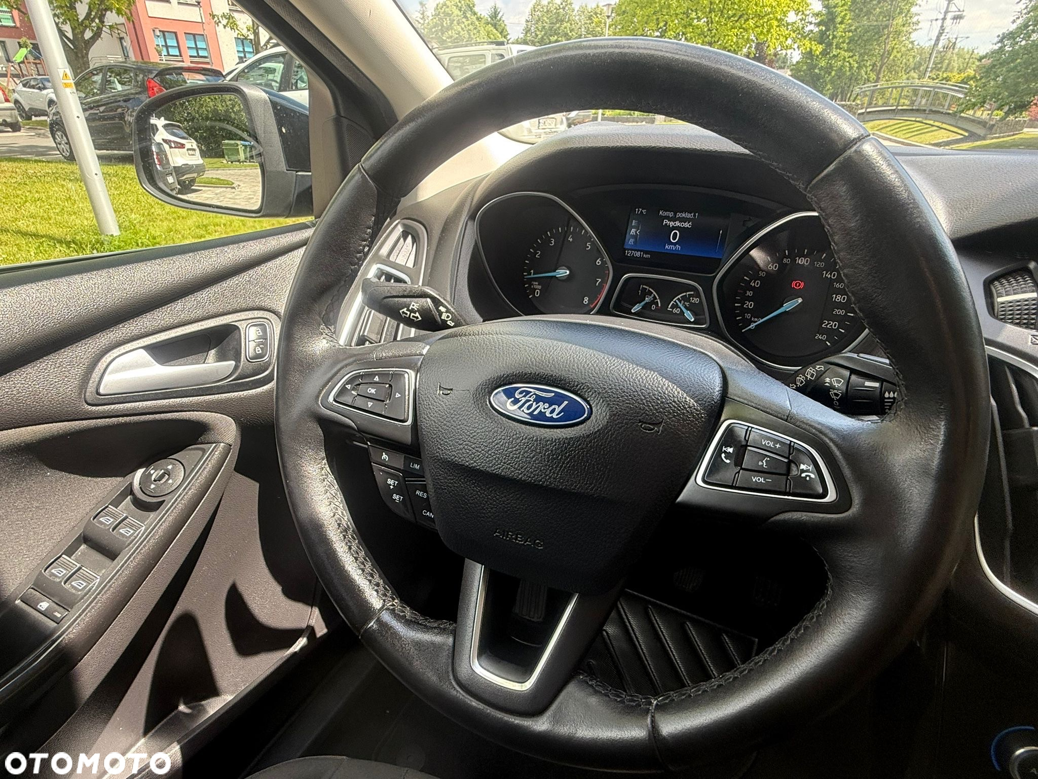 Ford Focus 1.0 EcoBoost Start-Stopp-System TITANIUM X - 18