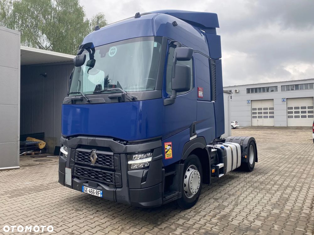 Renault T440 SLEEPER CAB / STANDARD - 14