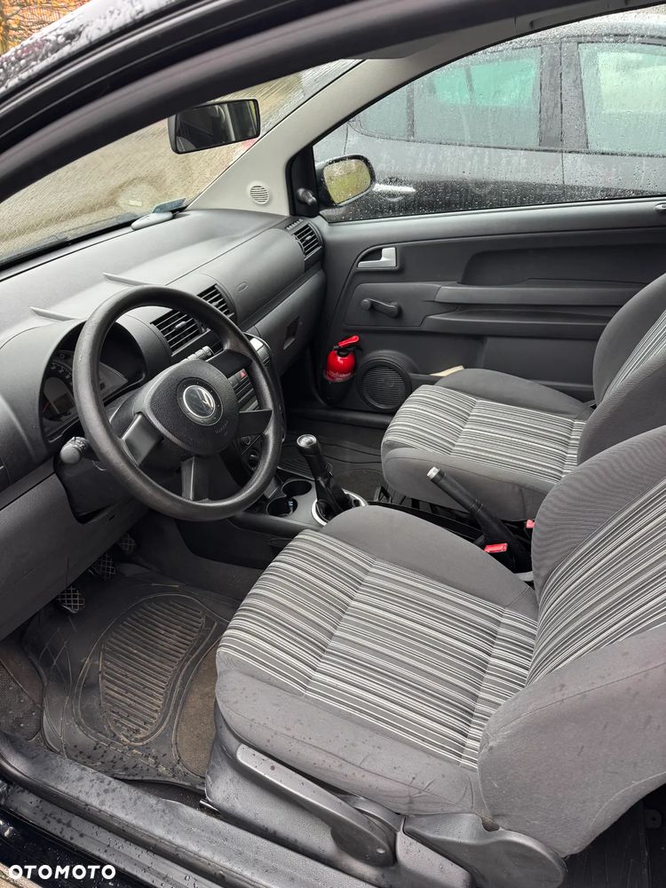 Volkswagen Fox - 6