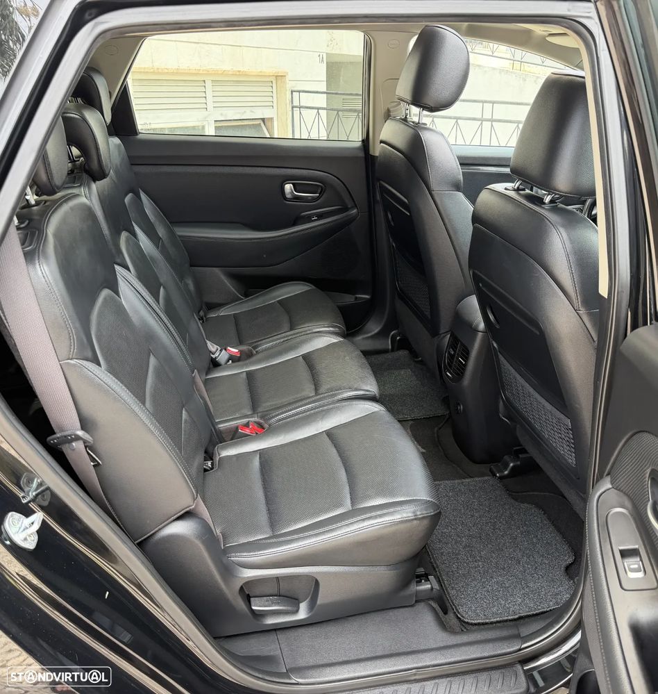 Kia Carens 1.7 CRDi ISG TX Aut. - 24