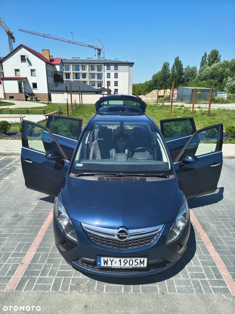 Opel Zafira 1.4 T Cosmo EcoFLEX S&S - 9