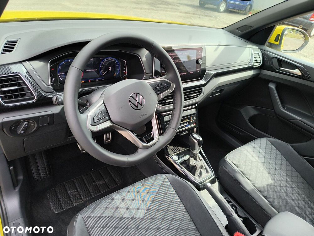 Volkswagen T-Cross - 10