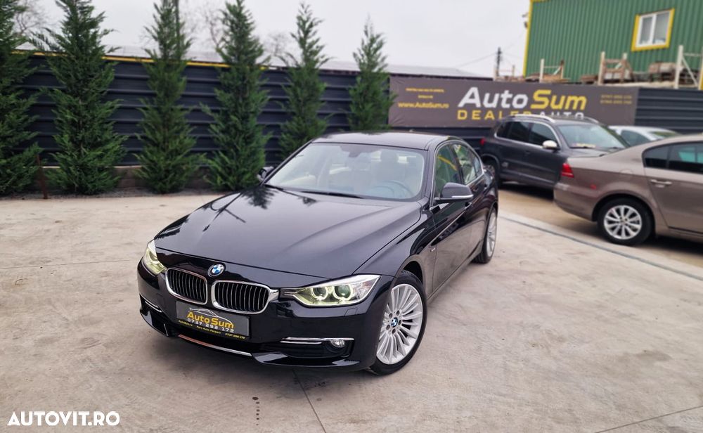 BMW Seria 3 320d Aut. Blue Performance Luxury Line - 29