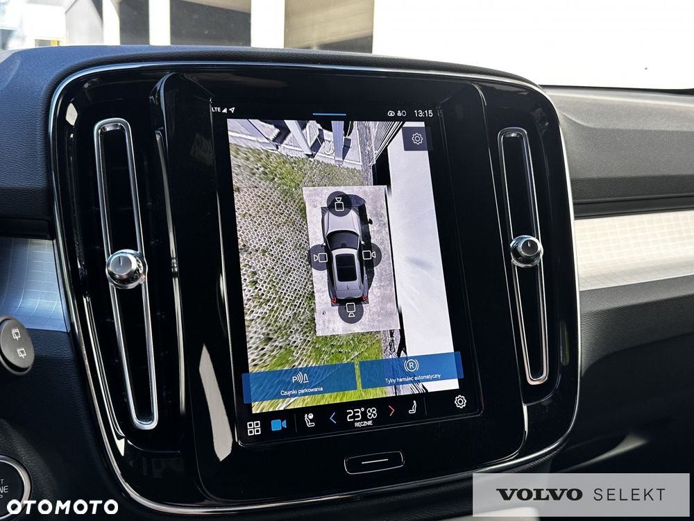 Volvo XC 40 - 30