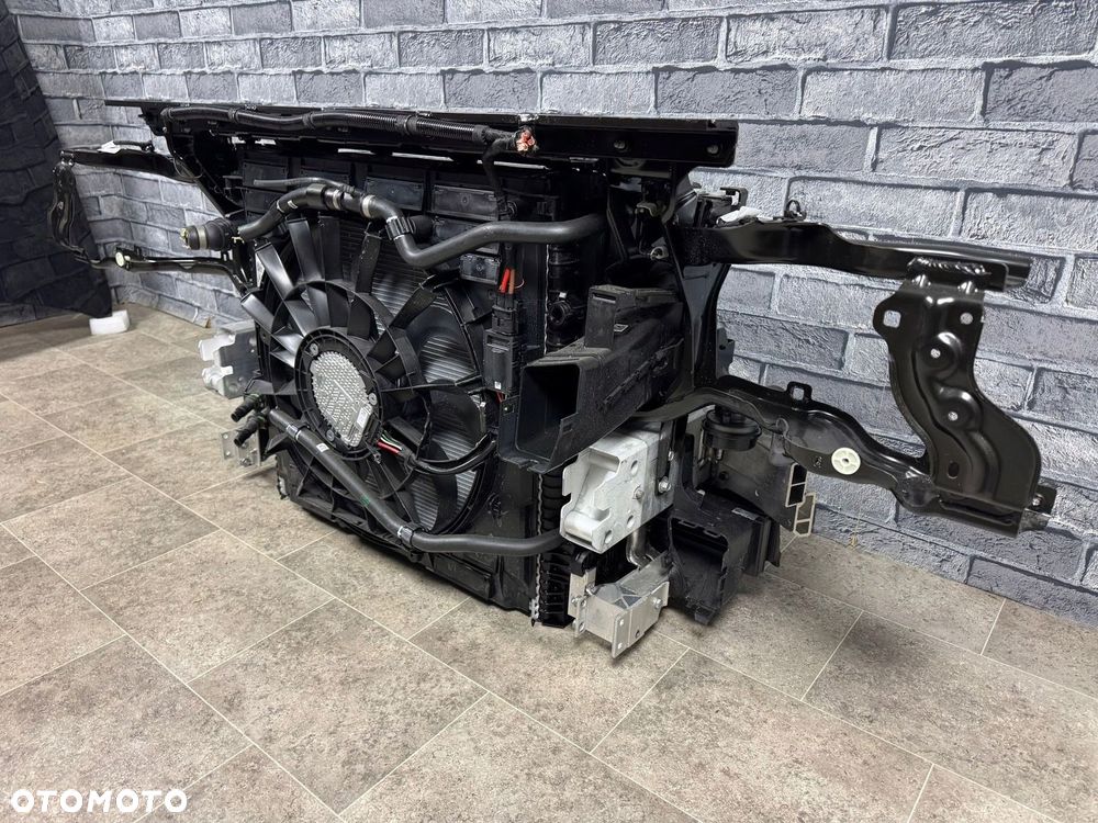 PAS PRZEDNI KOMPLETNY CHŁODNICE WENTYLATOR BMW X7 G07 40i LCI 280 kW 381 PS - 10