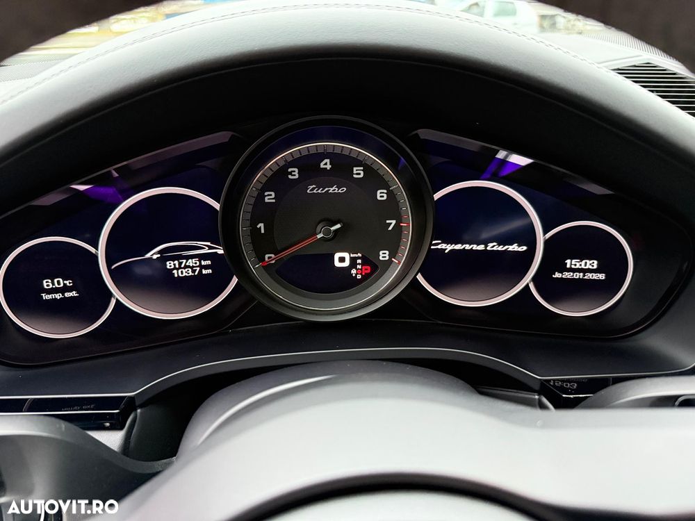 Porsche Cayenne Coupe - 24