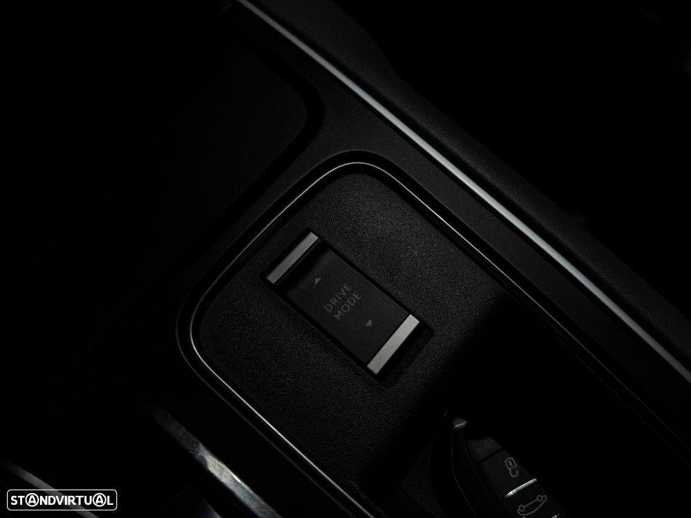 Citroën C5 Aircross 1.6 Hybrid Shine e-EAT8 - 36