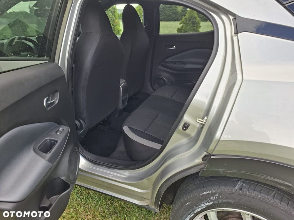 Nissan Juke 1.0 DIG-T DCT Acenta - 25