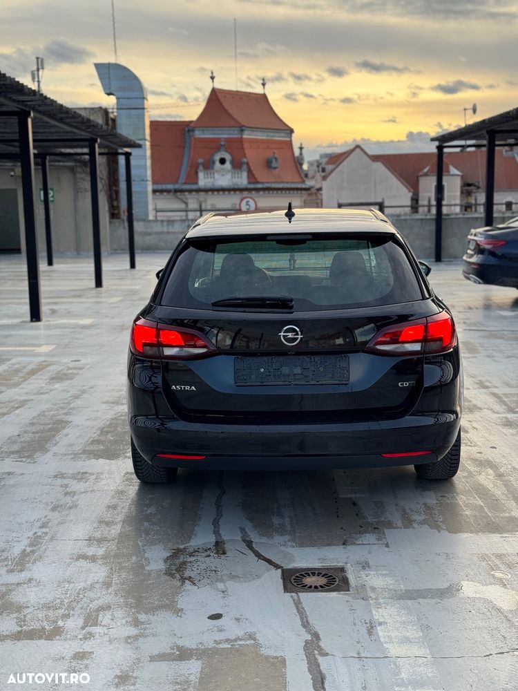 Opel Astra 1.6 D Start/Stop Sports Tourer Dynamic - 10