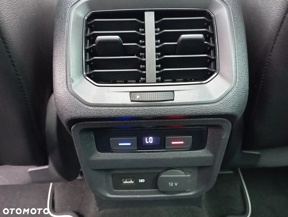 Volkswagen Tiguan 2.0 TSI 4Mot Highline DSG - 29