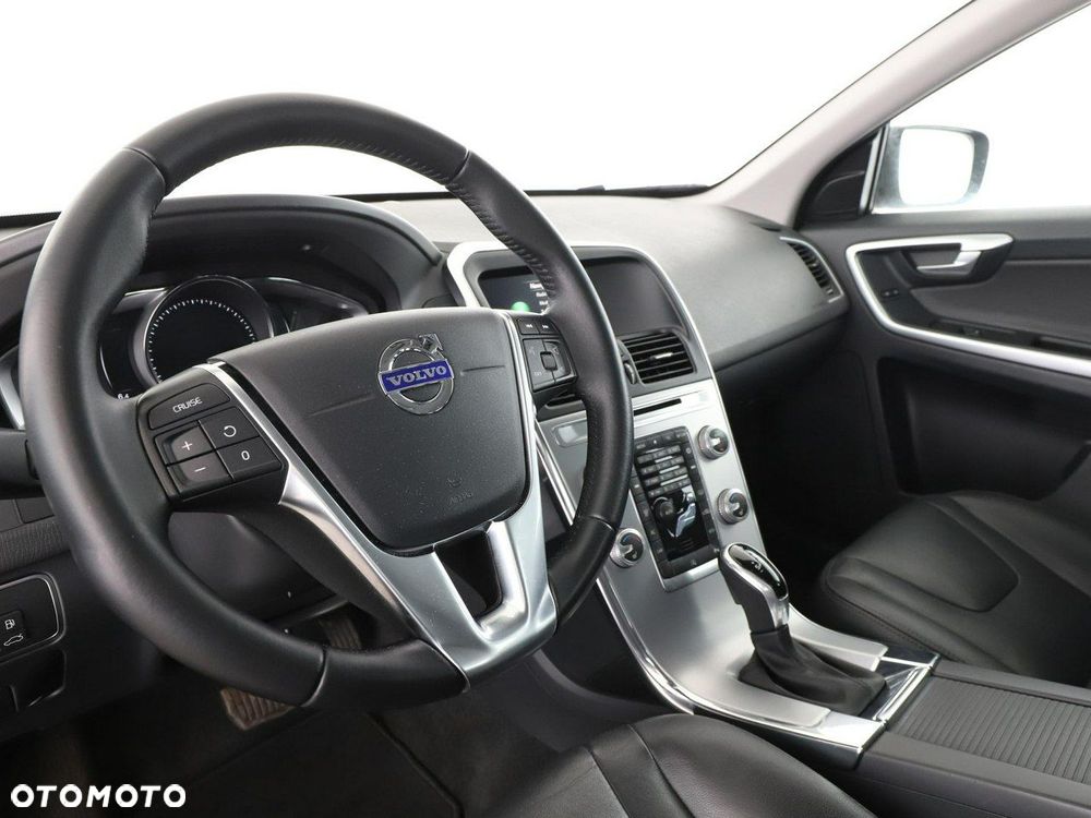 Volvo XC 60 D4 Geartronic Summum - 14