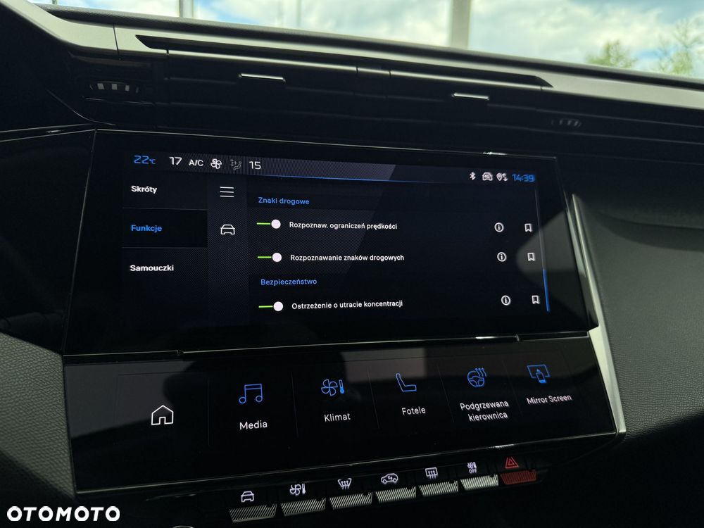 Peugeot 308 1.6 Hybrid PHEV Allure Pack EAT8 - 34
